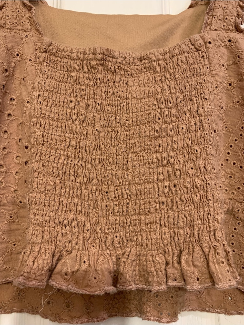 Urban Romantics Carmel Brown Eyelet Cropped Small Tank Top. 3377 - Picture 5 of 6